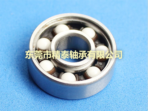 精密陶瓷球具有哪些优势应用于各种领域？